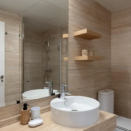 Apartment 2br Penthouse With Panoramic Views