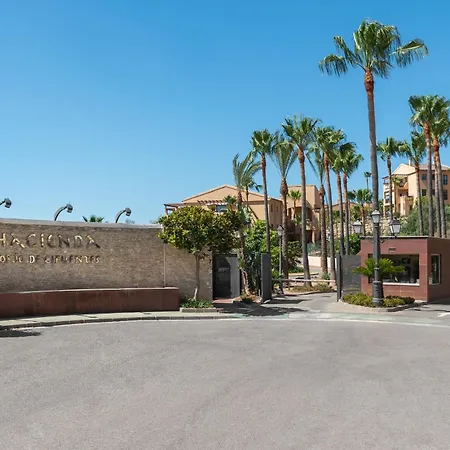 2br Penthouse With Panoramic Views Apartment *